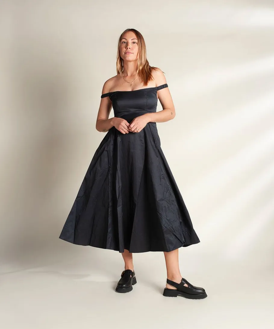 Clearance Aubrey In Black Women Platforms