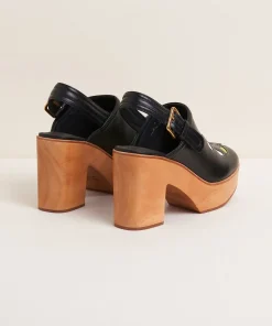 Hot Bonnie In Black Floral Women Clogs