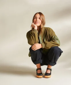 Discount Charis In Black Women Clogs