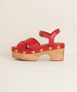 Outlet Dermot In Begonia Stud Women Clogs