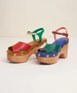 Hot Donna In Kingston Stud Women Clogs