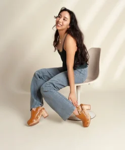 Online Hari In Bamboo Stud Women Heels