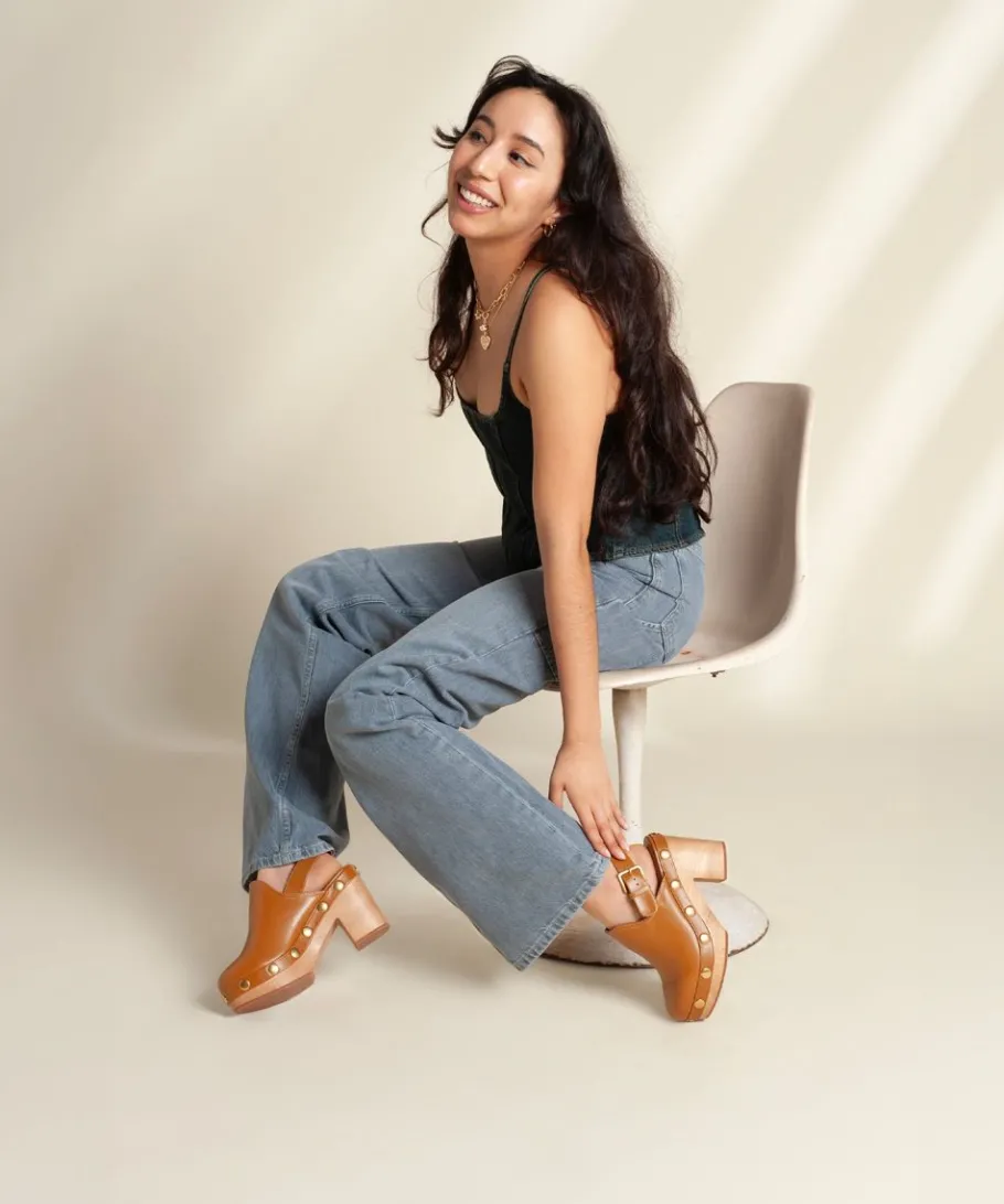 Online Hari In Bamboo Stud Women Heels