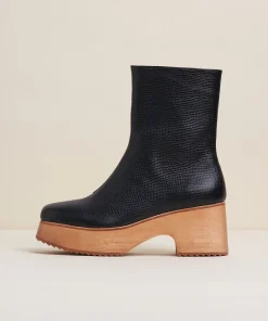 Outlet Isla In Black Tejus Women Clogs