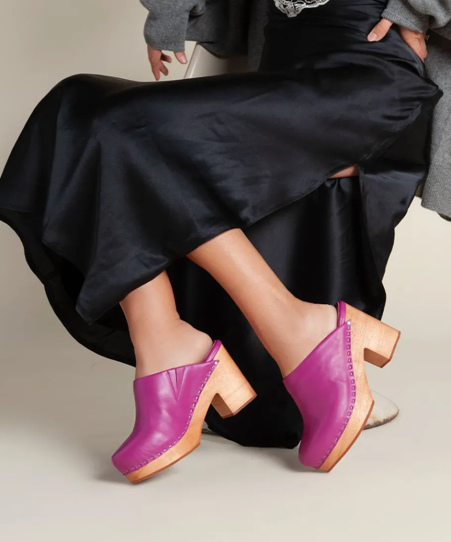 Marlo In Azalea Women Clogs