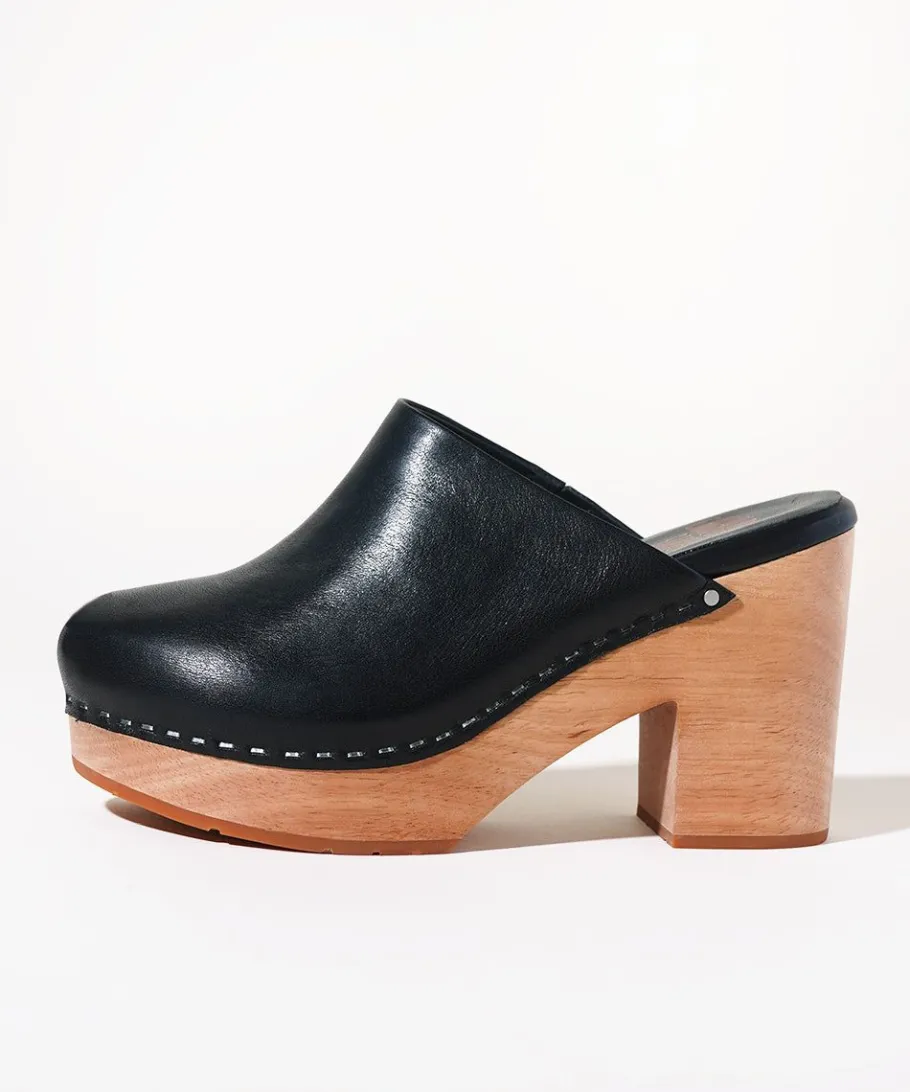 New Marlo In Black Women Clogs