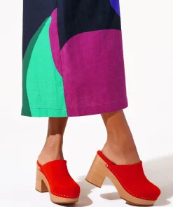 Marlo In Pimento Women Clogs