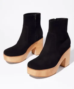 New Paz In Black Suede Women Clogs